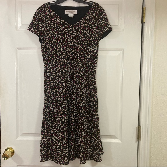 Jones New York Dress Size 12 Floral Cap Sleeve V  Neck - Picture 13 of 16